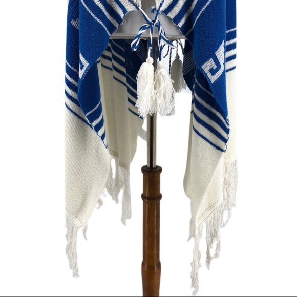 Blue Wildfox "Frida Traveler Fringe" Sweater/ Poncho XS - Picture 5 of 9